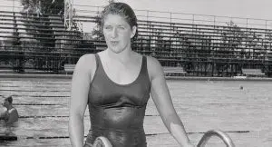 Franny Durack climbing out of a pool