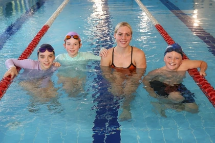 Liv Wunsch with Students